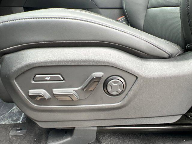 new 2026 Hyundai SANTA FE HEV car, priced at $46,556