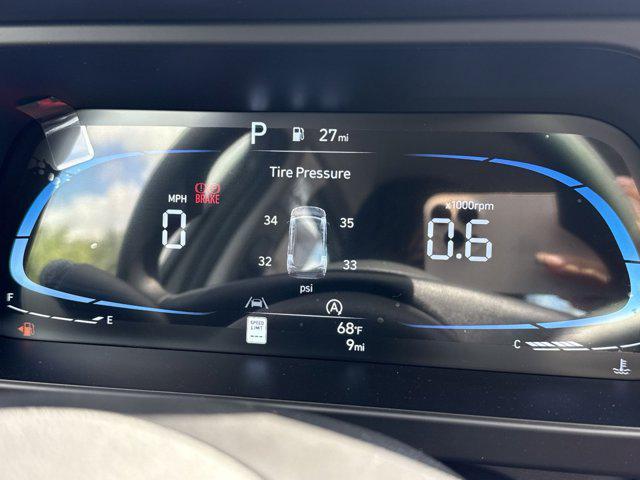 new 2025 Hyundai Elantra car, priced at $22,933