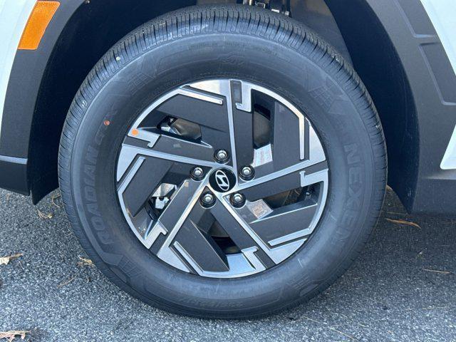 new 2026 Hyundai TUCSON Hybrid car, priced at $31,916