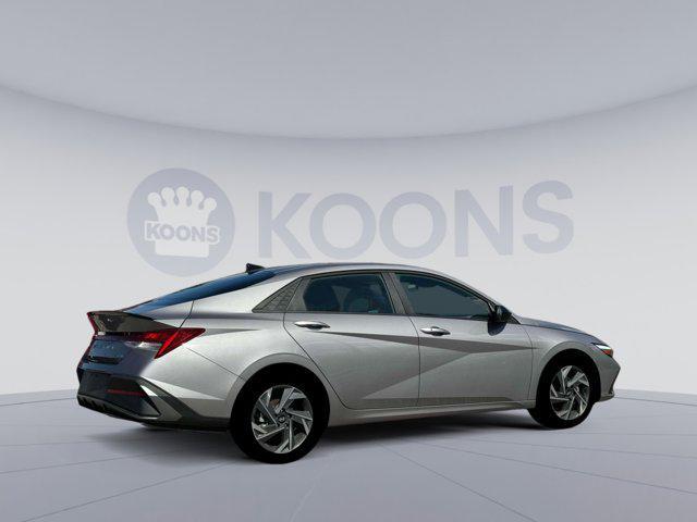new 2025 Hyundai ELANTRA HEV car, priced at $25,026