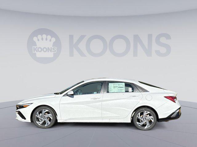 new 2025 Hyundai Elantra car, priced at $26,028