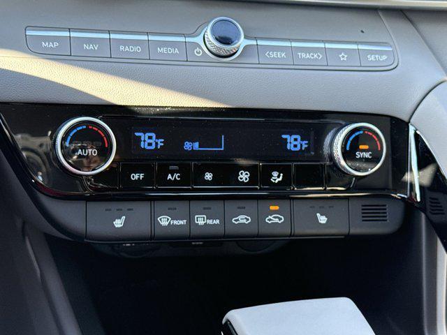 new 2025 Hyundai Elantra car, priced at $26,028