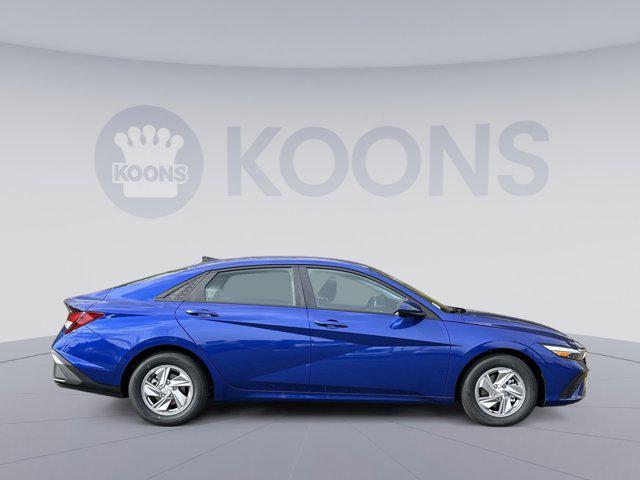 new 2025 Hyundai Elantra car, priced at $22,452