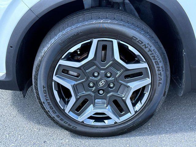 used 2023 Hyundai Santa Fe car, priced at $24,500