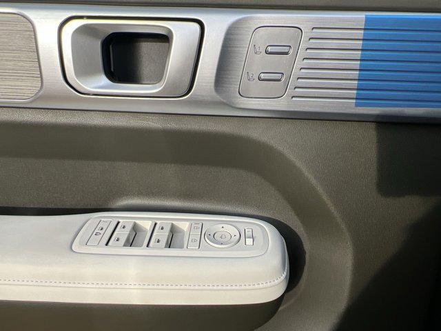 new 2025 Hyundai SANTA FE HEV car, priced at $44,245