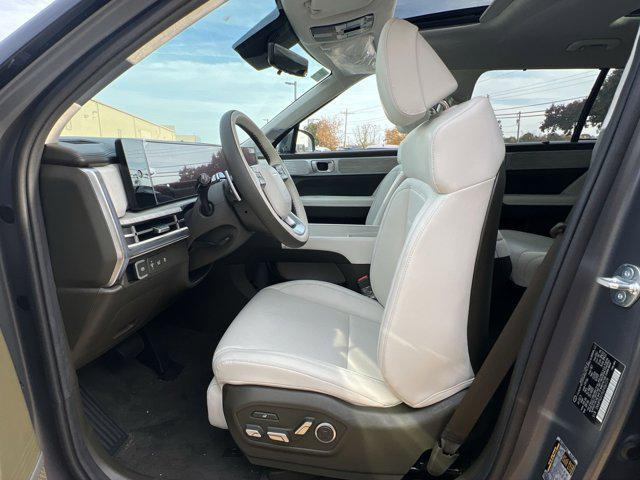 new 2025 Hyundai SANTA FE HEV car, priced at $44,245