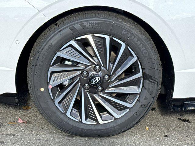 new 2026 Hyundai Sonata Hybrid car, priced at $39,533