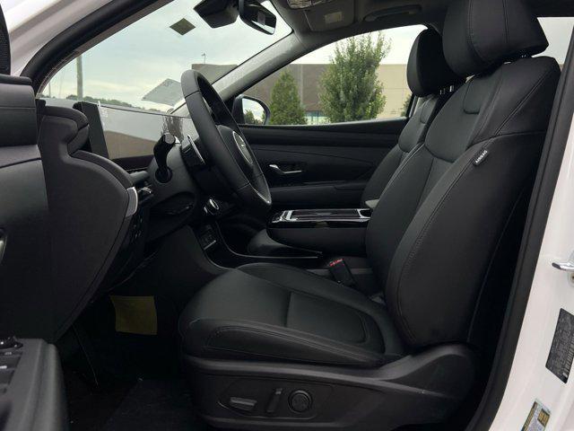 new 2025 Hyundai TUCSON Hybrid car, priced at $34,380