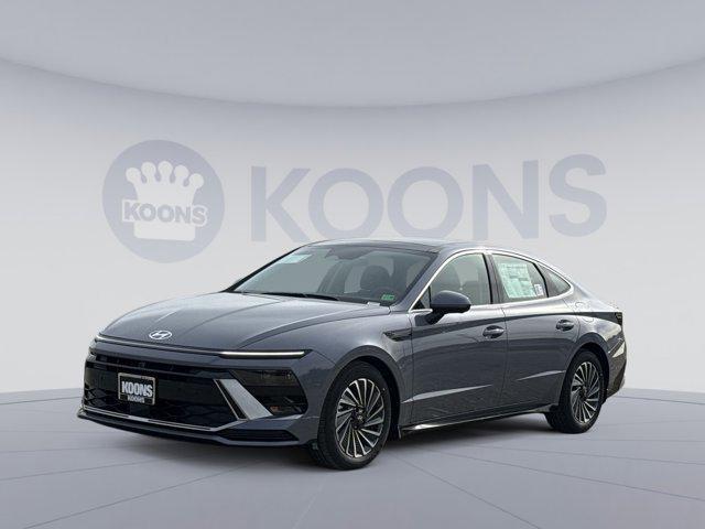 new 2026 Hyundai Sonata Hybrid car, priced at $39,053