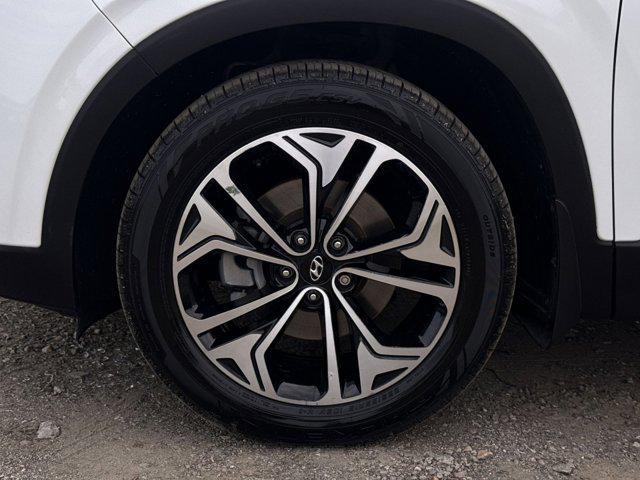 used 2020 Hyundai Santa Fe car, priced at $21,000