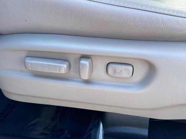 used 2022 Honda Pilot car, priced at $31,000