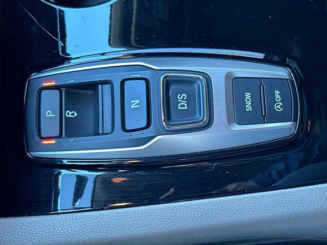 used 2022 Honda Pilot car, priced at $31,000