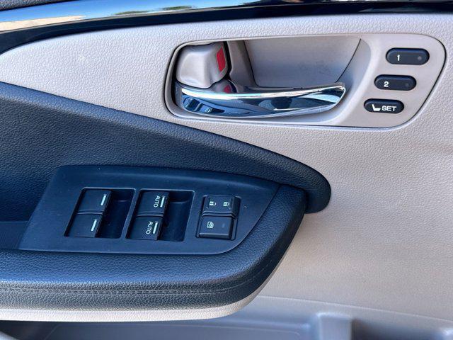 used 2022 Honda Pilot car, priced at $31,000