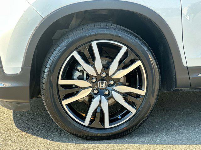 used 2022 Honda Pilot car, priced at $31,000