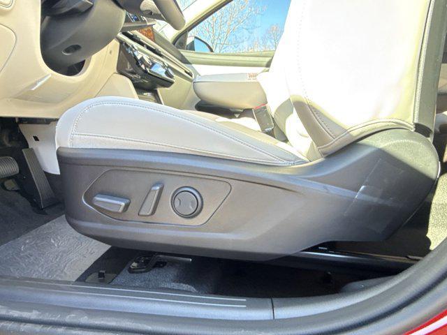 new 2026 Hyundai TUCSON Hybrid car, priced at $34,394