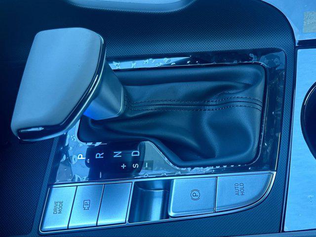 new 2025 Hyundai ELANTRA HEV car, priced at $25,307