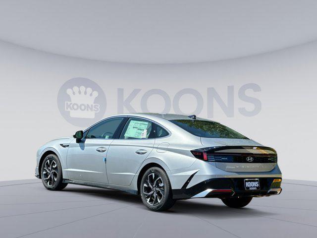 new 2025 Hyundai Sonata car, priced at $27,679