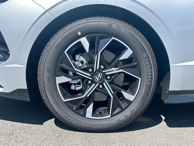 new 2025 Hyundai Sonata car, priced at $27,679