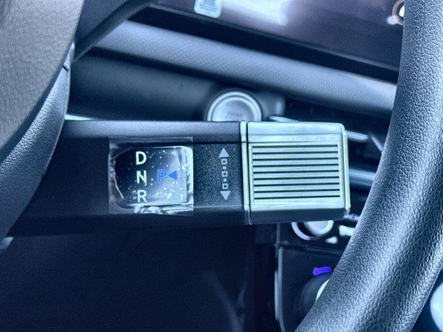 new 2026 Hyundai TUCSON Hybrid car, priced at $31,427