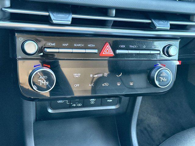 new 2026 Hyundai TUCSON Hybrid car, priced at $31,427