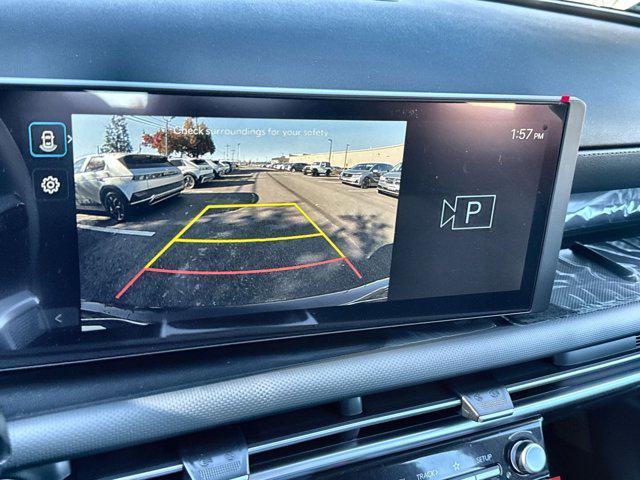 new 2026 Hyundai TUCSON Hybrid car, priced at $31,427