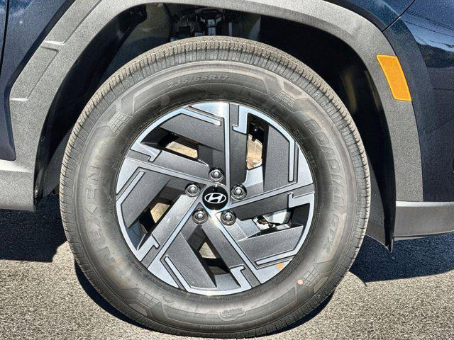 new 2026 Hyundai TUCSON Hybrid car, priced at $31,427