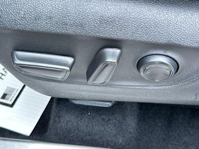 used 2021 Toyota Highlander car, priced at $30,500