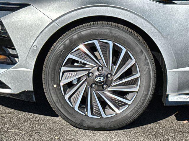 new 2026 Hyundai Sonata Hybrid car, priced at $39,084