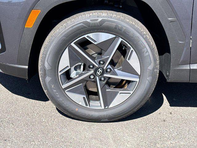 new 2025 Hyundai TUCSON Hybrid car, priced at $32,639