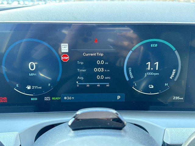 new 2025 Hyundai TUCSON Hybrid car, priced at $33,385