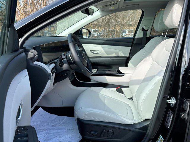 new 2025 Hyundai TUCSON Hybrid car, priced at $33,385