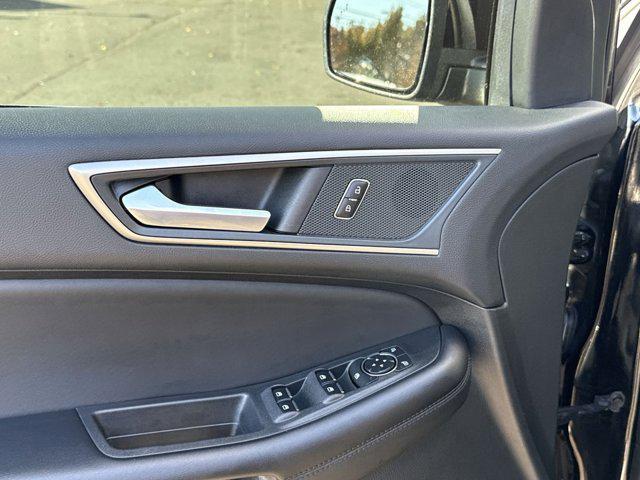 used 2024 Ford Edge car, priced at $21,500