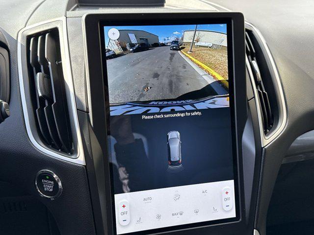 used 2024 Ford Edge car, priced at $21,500