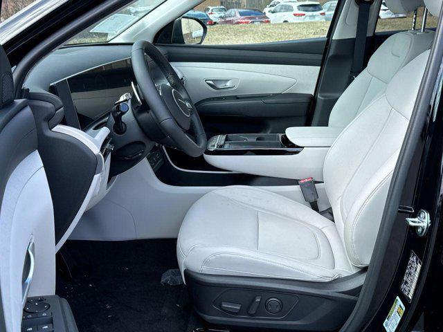 new 2025 Hyundai TUCSON Hybrid car, priced at $31,995