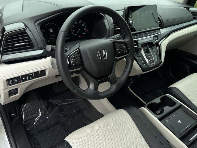 used 2025 Honda Odyssey car, priced at $45,500