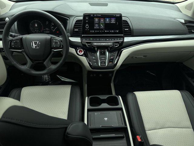used 2025 Honda Odyssey car, priced at $45,500