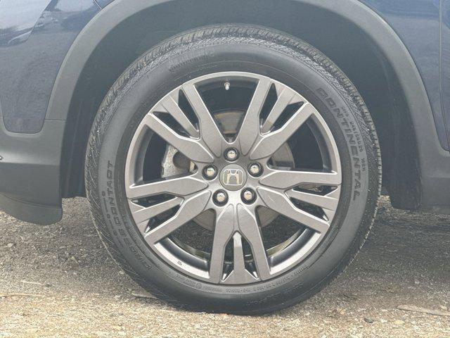 used 2022 Honda Pilot car, priced at $27,997