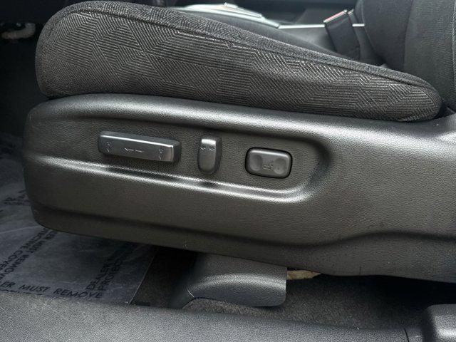 used 2022 Honda Pilot car, priced at $27,997