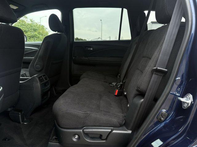 used 2022 Honda Pilot car, priced at $27,997