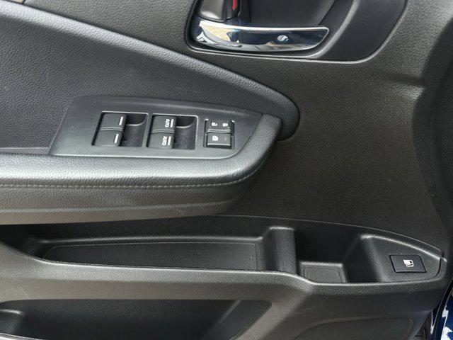 used 2022 Honda Pilot car, priced at $27,997