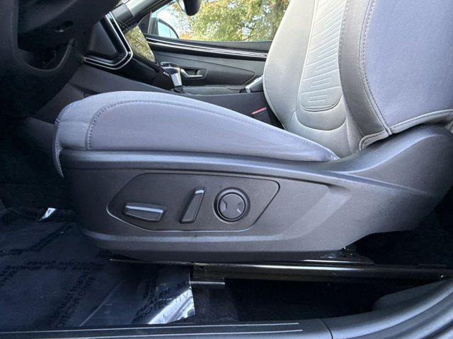 used 2023 Hyundai SANTA CRUZ car, priced at $24,000