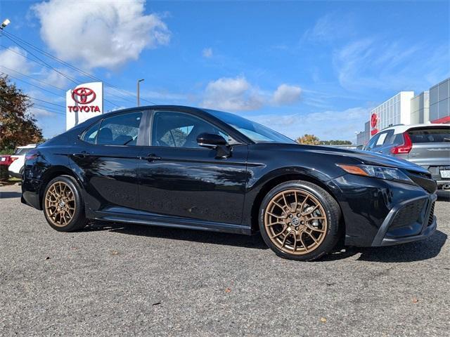 used 2023 Toyota Camry Hybrid car, priced at $25,400