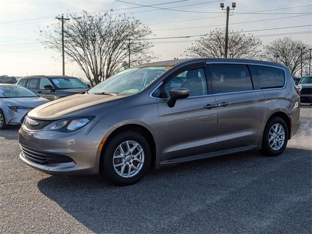 used 2017 Chrysler Pacifica car, priced at $12,500