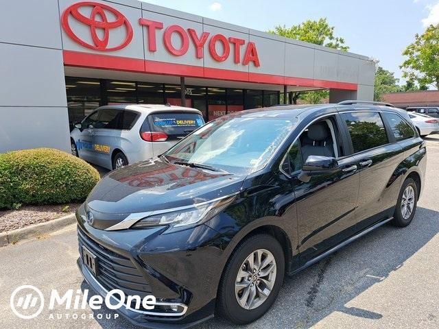 used 2023 Toyota Sienna car, priced at $40,400