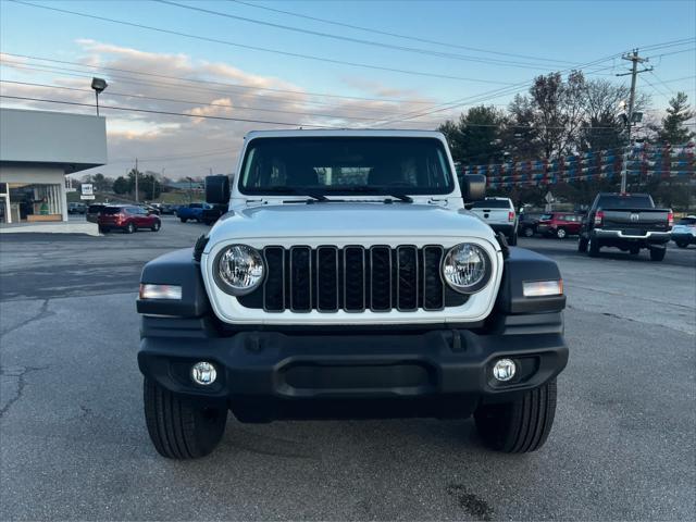 new 2025 Jeep Wrangler car, priced at $41,143