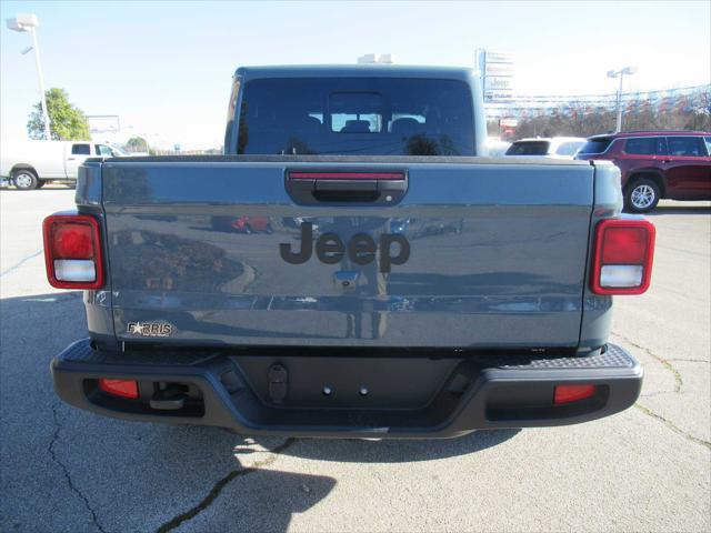 new 2025 Jeep Gladiator car, priced at $41,541