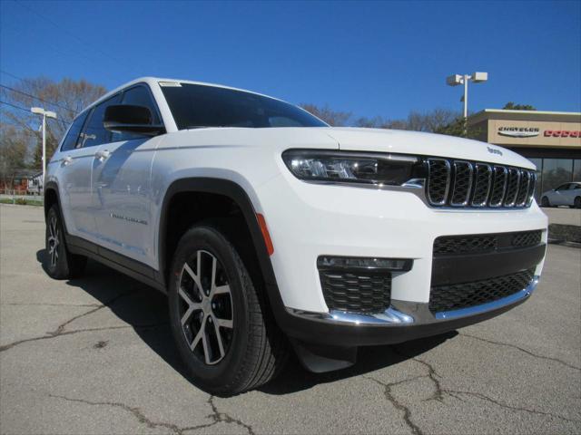 new 2024 Jeep Grand Cherokee L car, priced at $49,804