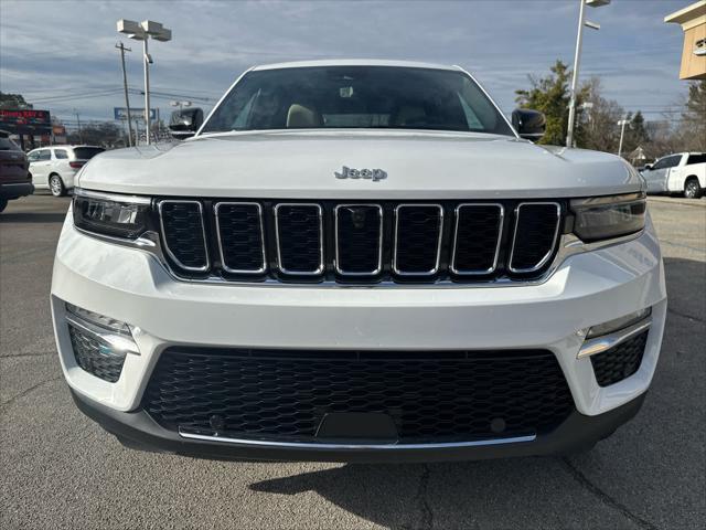 new 2025 Jeep Grand Cherokee car, priced at $49,732