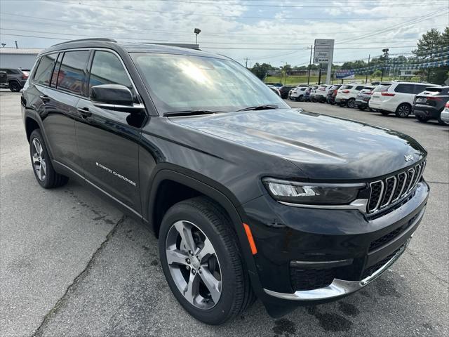 new 2024 Jeep Grand Cherokee L car, priced at $57,371