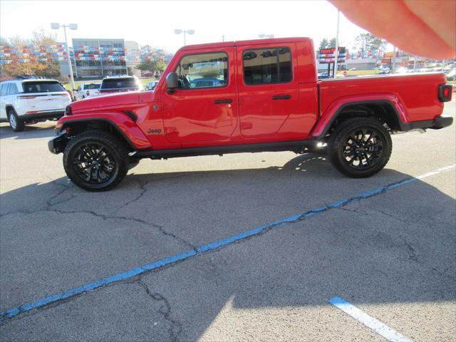 new 2025 Jeep Gladiator car, priced at $41,541